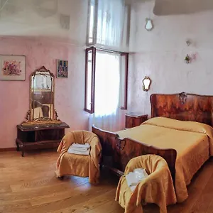Apartment Ca' Degli Artisti, Venice