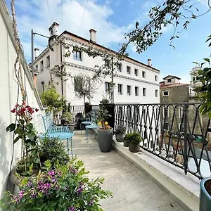 Ca Cornelia - A Rooftop Terrace With Dazzling View Apartment